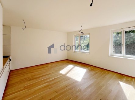 Pronájem bytu, 1+kk, 39 m² obrázek