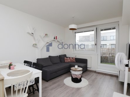 Pronájem bytu, 2+kk, 49 m²