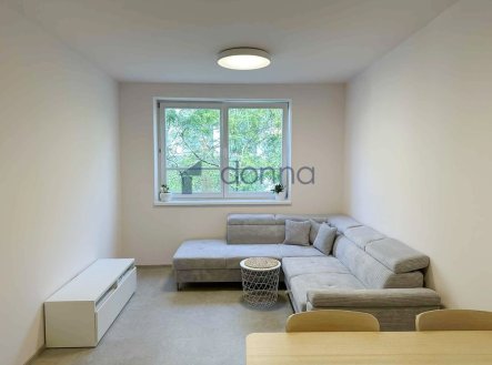 Pronájem bytu, 2+kk, 53 m²
