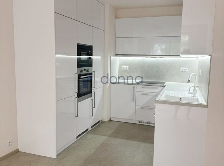 Pronájem bytu, 2+kk, 53 m²