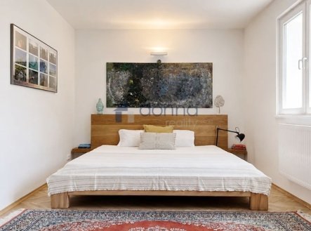 Pronájem domu/vily, 140 m²