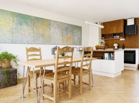 Pronájem domu/vily, 140 m²