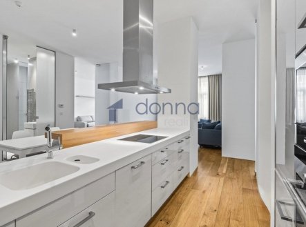 Pronájem bytu, 3+kk, 109 m²