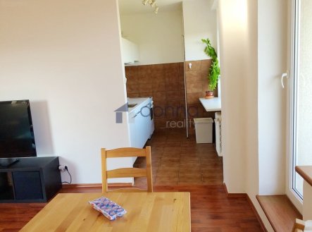 Pronájem bytu, 2+kk, 57 m²