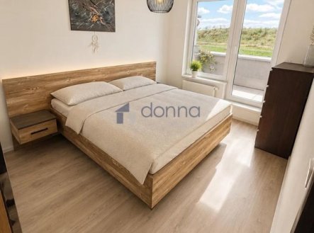 Pronájem bytu, 2+kk, 67 m²