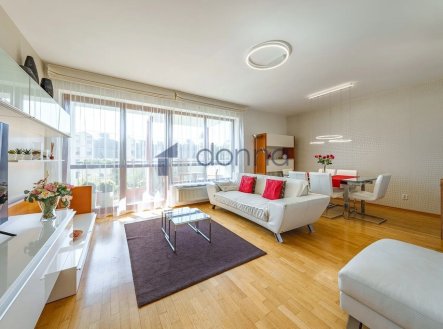 Pronájem bytu, 3+kk, 89 m²