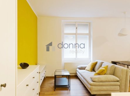 Pronájem bytu, 1+1, 43 m²