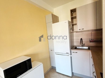 Pronájem bytu, 2+kk, 38 m²