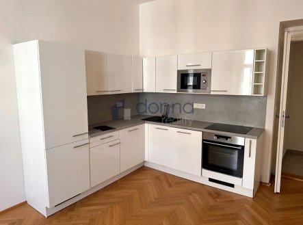 Pronájem bytu, 2+kk, 50 m²