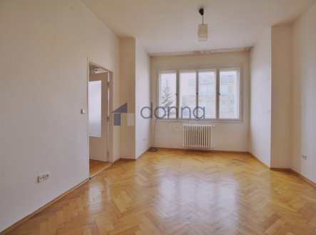 Pronájem bytu, 2+kk, 48 m²