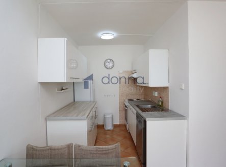 Pronájem bytu, 2+kk, 45 m²