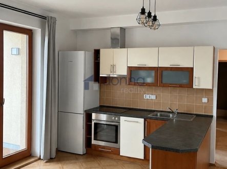 Pronájem bytu, 3+kk, 74 m²