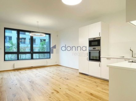 Pronájem bytu, 2+kk, 87 m²