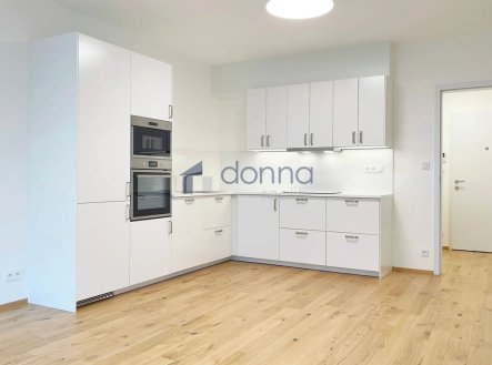 Pronájem bytu, 2+kk, 87 m²