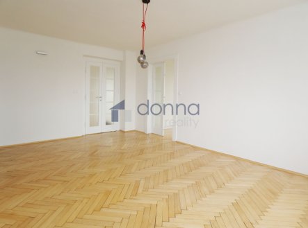 Pronájem bytu, 3+kk, 85 m²