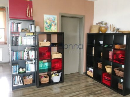 Pronájem bytu, 2+kk, 70 m²