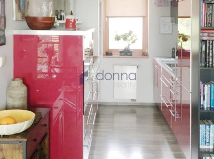 Pronájem bytu, 2+kk, 70 m²