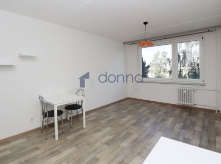 Pronájem bytu, 1+kk, 30 m²
