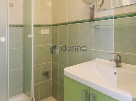 Pronájem bytu, 1+kk, 30 m²