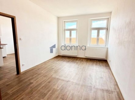 Pronájem bytu, 2+kk, 42 m²