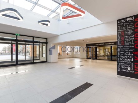 Pronájem obchodní prostory, 55 m²