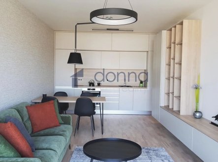 Pronájem bytu, 2+kk, 65 m²