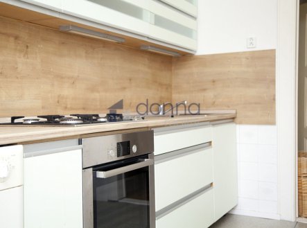 Pronájem bytu, 2+1, 60 m²