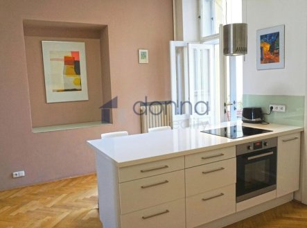 Pronájem bytu, 2+1, 107 m²