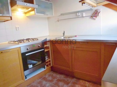 Pronájem bytu, 3+kk, 90 m²