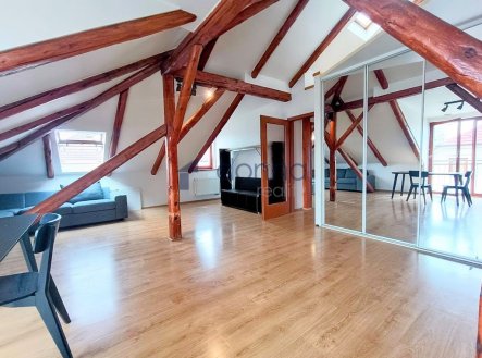 Pronájem bytu, 3+kk, 90 m²