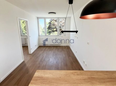 Pronájem bytu, 2+kk, 48 m²