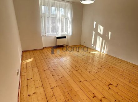 Pronájem bytu, 2+kk, 57 m²