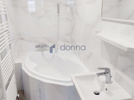 Pronájem bytu, 3+kk, 79 m²
