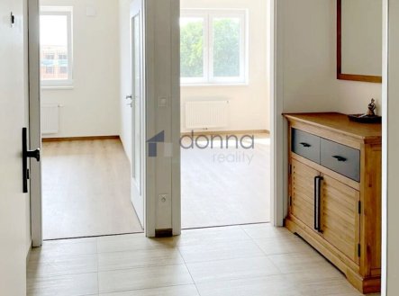 Pronájem bytu, 2+kk, 52 m²
