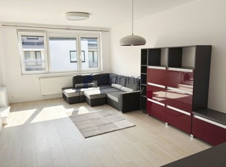 Pronájem bytu, 4+kk, 133 m²