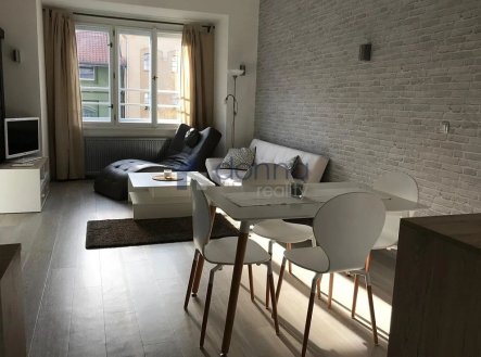 Pronájem bytu, 2+kk, 50 m²