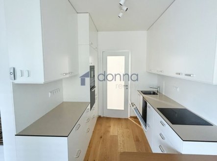 Pronájem bytu, 1+kk, 39 m²