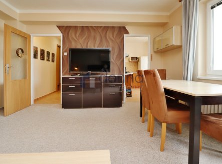 Pronájem bytu, 2+1, 51 m²