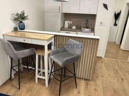 Pronájem bytu, 2+kk, 51 m²