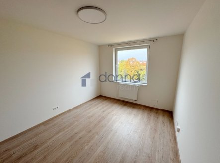 Pronájem bytu, 1+kk, 19 m²