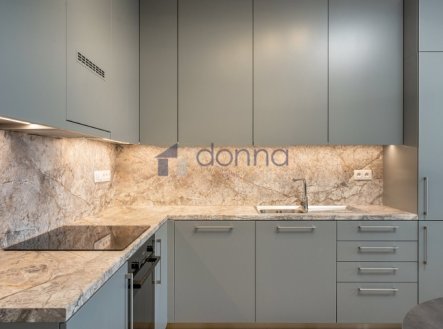 Pronájem bytu, 2+kk, 74 m²