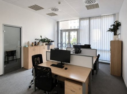 Pronájem kanceláře, 45 m²