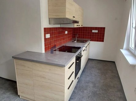 Pronájem bytu, 4+kk, 85 m²