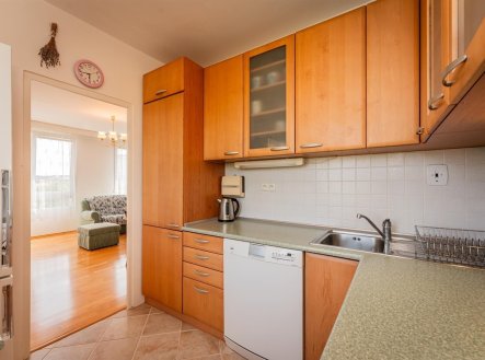 Pronájem bytu, 3+1, 67 m²