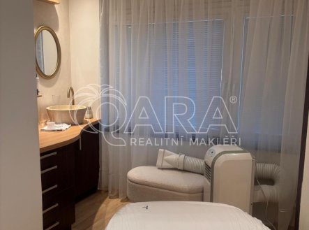 Prodej obchodní prostory, 22 m²