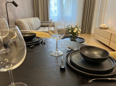 Pronájem bytu, 2+kk, 57 m²