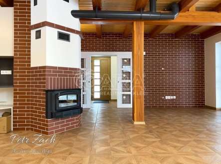 Pronájem domu/vily, 158 m²