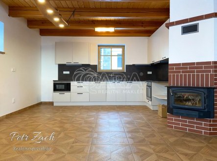 Pronájem domu/vily, 158 m²