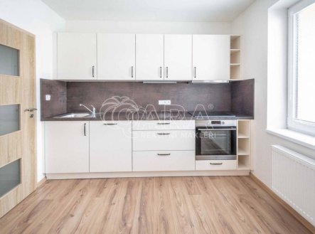 Pronájem bytu, 2+1, 46 m² obrázek