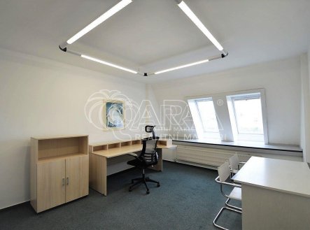 Pronájem kanceláře, 17 m²